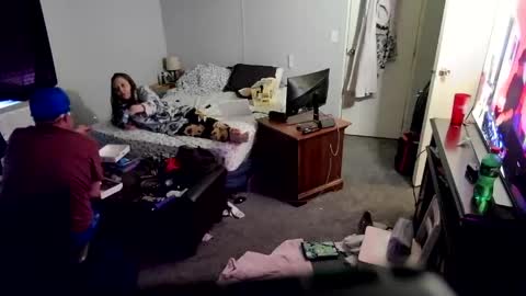 Snapshot of knkycpl6944 chatting on 04-12-26, 11:10 Kevin Fitz online show from 04-12-26, 11:10