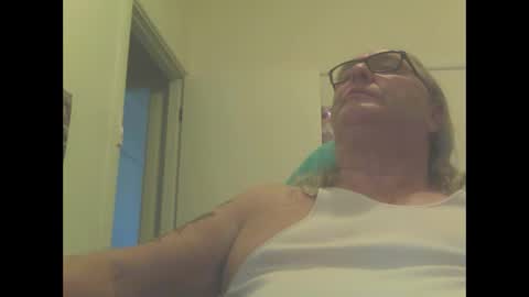 knobout online show from 02-17-25, 03:58