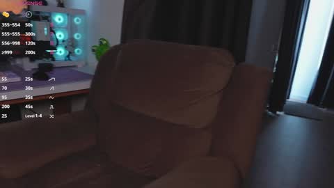 Snapshot of knock1knock chatting on 03-21-26, 08:19 Lisa and Alex 557095200 to make me cum online show from 03-21-26, 08:19