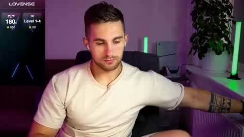 Sweet boy online show from 10-07-25, 08:33