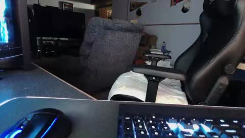 Kodiak1974 online show from 03-02-25, 08:07