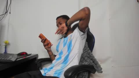 kofi online show from 06-07-26, 10:24