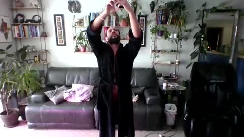 A Dick Ting online show from 01-24-25, 08:11