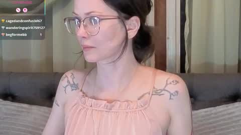 kohlbird online show from 11-26-25, 04:24