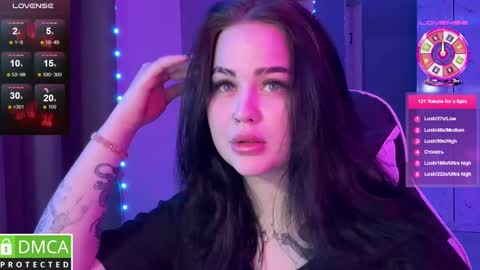 Snapshot of kokokolla chatting on 01-12-25, 07:53 Mia online show from 01-12-25, 07:53