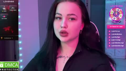 Snapshot of kokokolla chatting on 01-21-25, 09:25 Mia online show from 01-21-25, 09:25