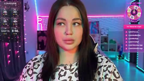 Mia online show from 02-10-26, 01:10