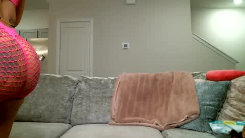 Koko Kwinn online show from 02-05-25, 05:41