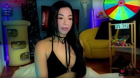 Lisa      online show from 01-10-26, 04:20