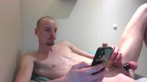 Snapshot of kokot123988 chatting on 11-12-25, 12:55 kokot123988 online show from 11-12-25, 12:55