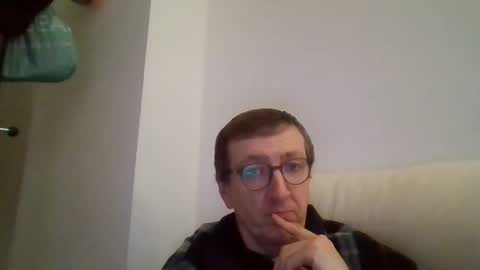 Snapshot of kolesie7 chatting on 01-15-25, 09:51 JUAN CARLOS online show from 01-15-25, 09:51