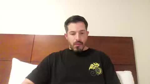kolombianox online show from 10-17-25, 03:42