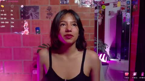 Snapshot of komatsu_ chatting on 03-06-25, 07:21  Komatsu Lilith online show from 03-06-25, 07:21