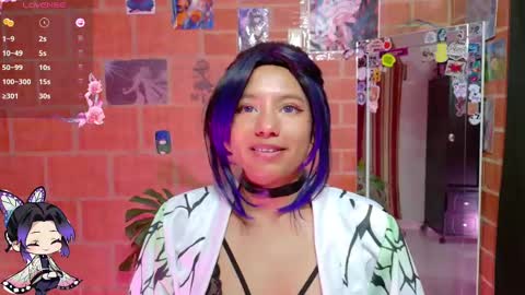 Snapshot of komatsu_ chatting on 03-08-25, 11:07  Komatsu Lilith online show from 03-08-25, 11:07