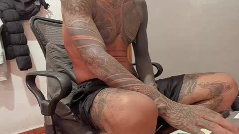 konan_89 online show from 05-13-26, 06:38