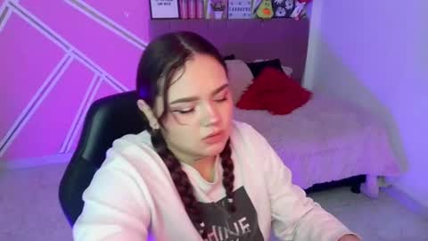 camila online show from 07-11-26, 02:03