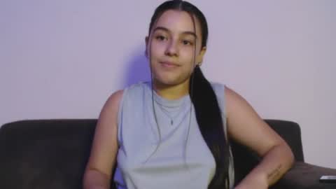 Snapshot of konnie_adan chatting on 07-12-26, 11:18 konnie_adan online show from 07-12-26, 11:18