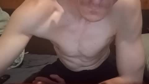 Snapshot of konrado789 chatting on 12-17-25, 02:12 konrado789 online show from 12-17-25, 02:12