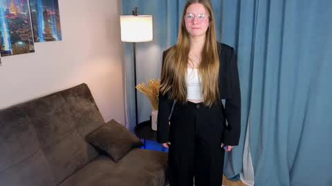 Jenna online show from 11-12-25, 01:55