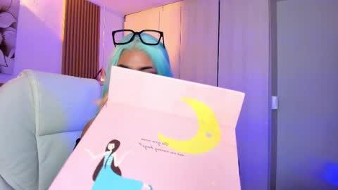 Kora  online show from 10-30-25, 01:23