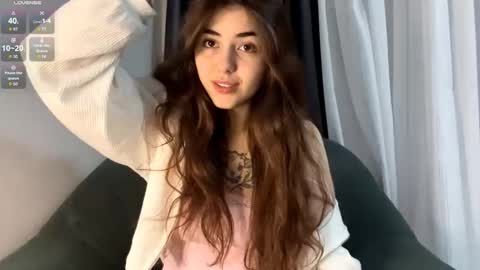 Snapshot of korialmas chatting on 12-15-25, 05:23 Nova online show from 12-15-25, 05:23