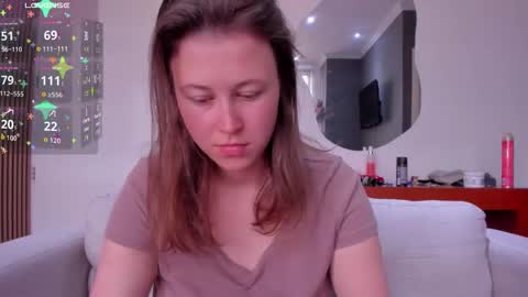 Snapshot of kortney_williams chatting on 10-23-25, 04:50 Twiix online show from 10-23-25, 04:50