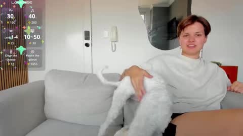 Snapshot of kortney_williams chatting on 11-21-25, 05:44 Twiix online show from 11-21-25, 05:44