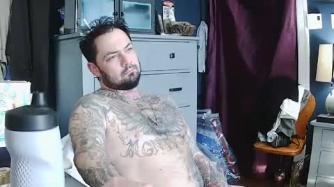 koululier23 online show from 01-20-25, 01:42