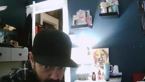 koululier23 online show from 02-05-25, 06:24