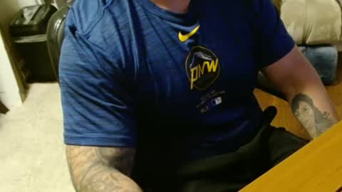 Snapshot of kp253 chatting on 12-23-25, 12:08 KP online show from 12-23-25, 12:08