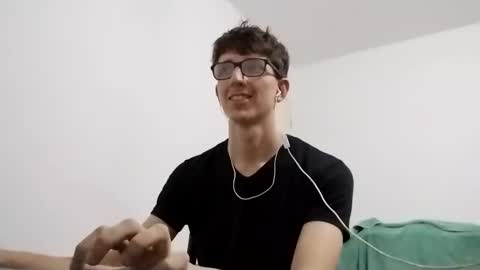 Facu online show from 03-02-25, 01:16