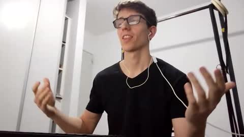 Snapshot of kpo10 chatting on 02-27-26, 08:25 Facu online show from 02-27-26, 08:25