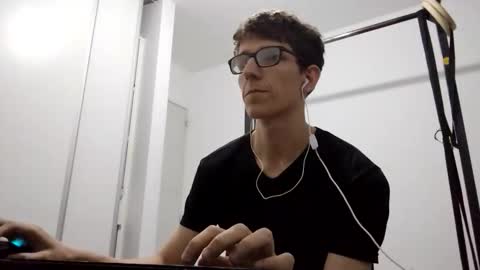 Snapshot of kpo10 chatting on 03-07-26, 05:37 Facu online show from 03-07-26, 05:37