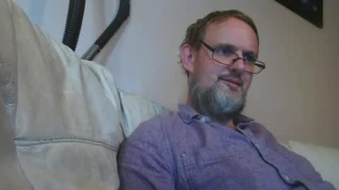Steve online show from 08-03-26, 01:38