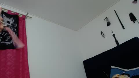 Snapshot of kratos_and_afrodita chatting on 05-08-26, 01:22 kratos_and_afrodita online show from 05-08-26, 01:22