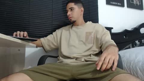 kratoswolf online show from 01-10-26, 05:37