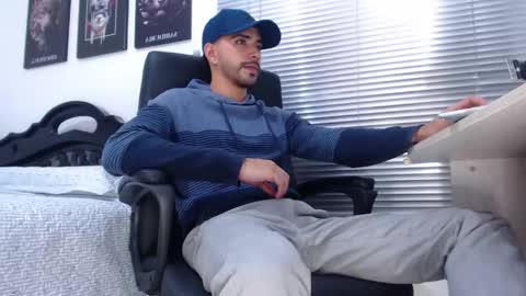 kratoswolf online show from 04-16-26, 10:23