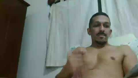 Snapshot of kravvek chatting on 06-16-26, 04:20 kravvek online show from 06-16-26, 04:20