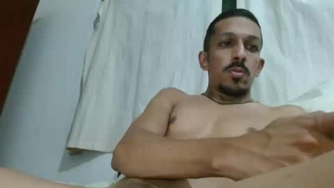 Snapshot of kravvek chatting on 06-24-26, 06:07 kravvek online show from 06-24-26, 06:07