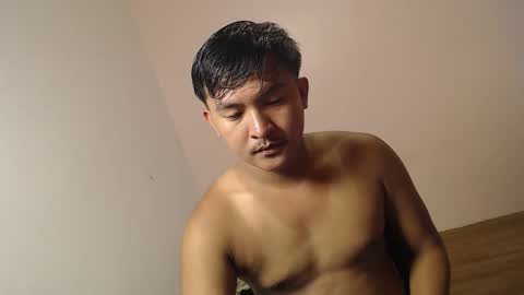 Snapshot of krezikeed chatting on 11-04-25, 10:36 krezikeed online show from 11-04-25, 10:36