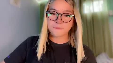 krezikeed online show from 05-27-26, 05:59