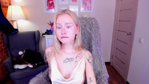 Snapshot of kris_grant chatting on 01-12-25, 10:34 kris_grant online show from 01-12-25, 10:34