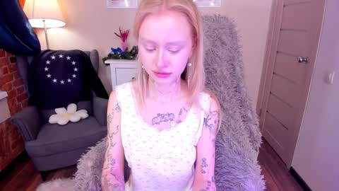 Snapshot of kris_grant chatting on 01-15-25, 10:17 kris_grant online show from 01-15-25, 10:17