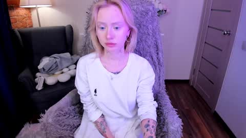 Snapshot of kris_grant chatting on 01-20-25, 01:21 kris_grant online show from 01-20-25, 01:21