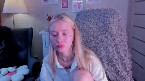 Snapshot of kris_grant chatting on 09-26-25, 10:19 kris_grant online show from 09-26-25, 10:19