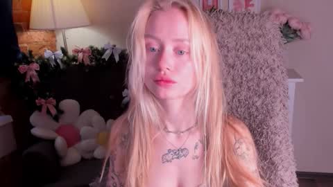 Snapshot of kris_grant chatting on 12-21-25, 10:33 kris_grant online show from 12-21-25, 10:33