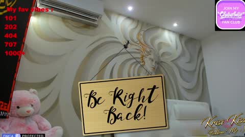 Snapshot of krisi_kiss chatting on 01-15-25, 06:54 KrisiFollow me  Thumb UP  online show from 01-15-25, 06:54