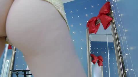 kriskras__ online show from 04-21-26, 05:25