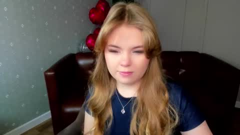 Snapshot of krispi_2000 chatting on 02-27-26, 05:40 Kriss online show from 02-27-26, 05:40