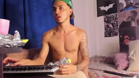 Kriss online show from 09-27-25, 03:55